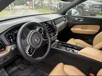 2021 VOLVO XC60