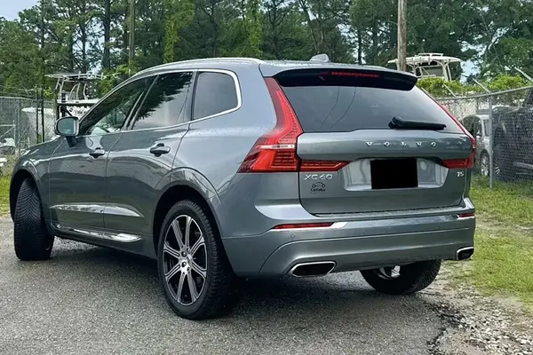 2021 VOLVO XC60