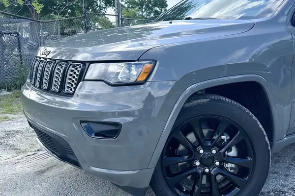 2022 JEEP Grand Cherokee