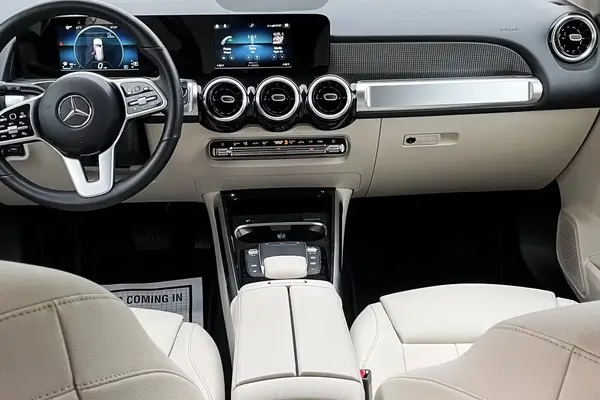 2021 MERCEDES-BENZ GLB-Class