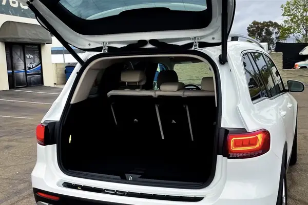 2021 MERCEDES-BENZ GLB-Class