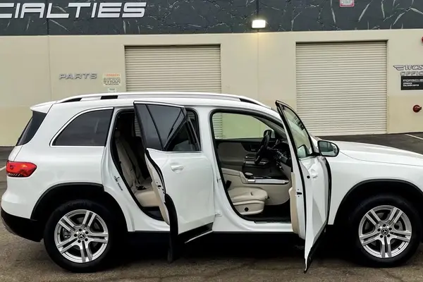 2021 MERCEDES-BENZ GLB-Class