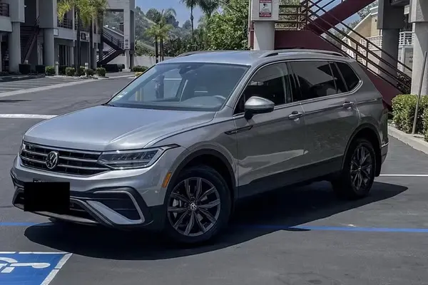 2023 VOLKSWAGEN Tiguan